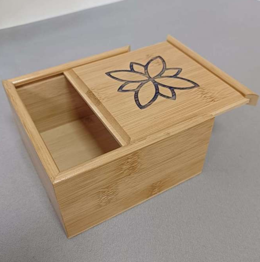 Bamboo Sliding-Lid Tea Box with Lotus Engraving